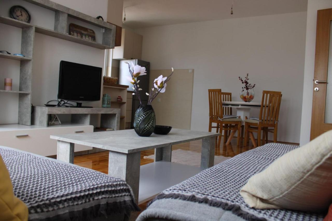 Apartman Sunny Day Требинє Екстер'єр фото